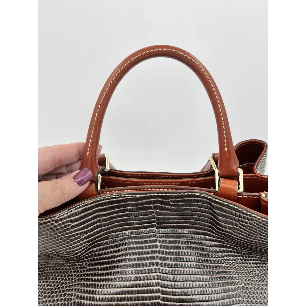 Dooney & Bourke dooney bourke